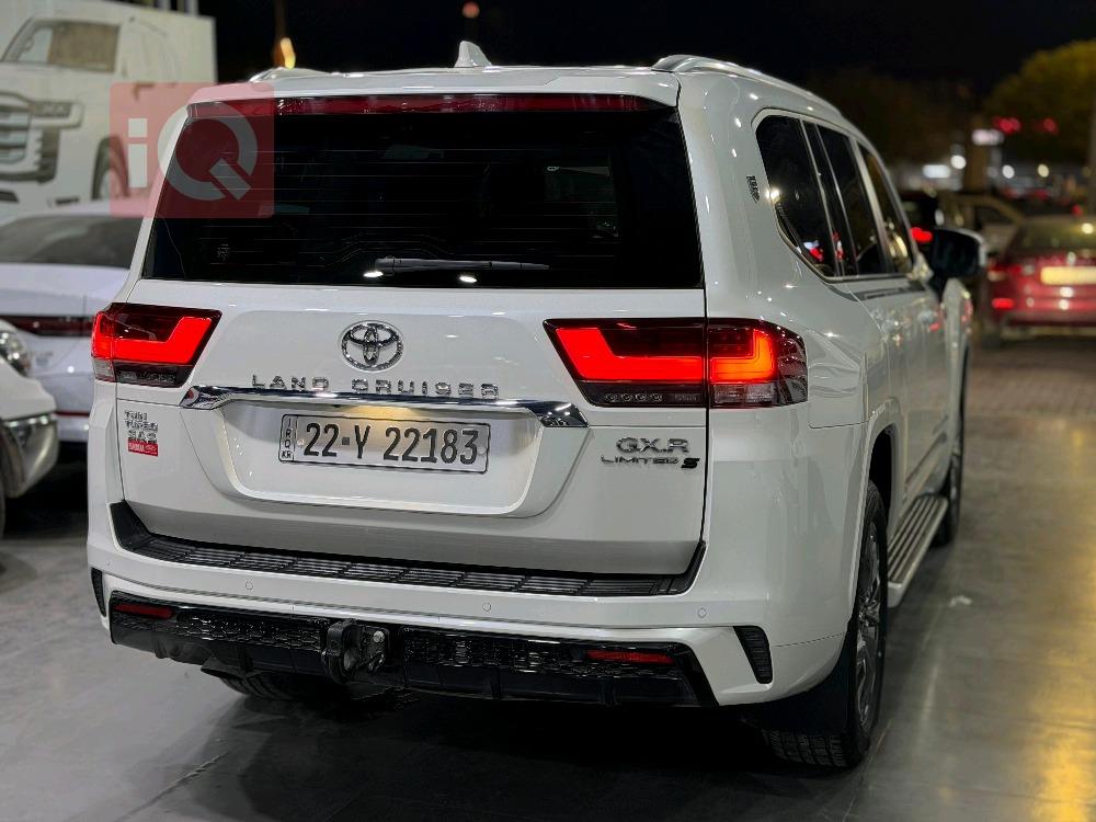 تويوتا لاندكروزر